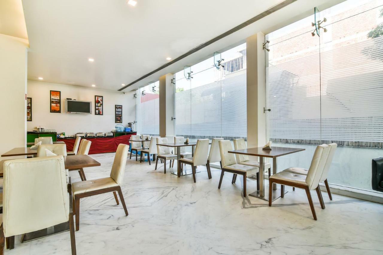 Fabhotel Prime Sage 뉴델리 외부 사진
